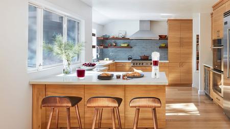 White Hamilton Beach Portable Blender for Shakes and Smoothies